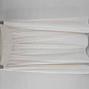 Express White Knit Lined Pull-on Skirt w Scalloped Trim Detail Coquette Dainty